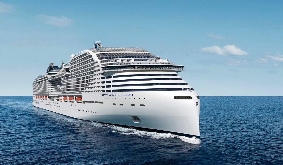 Giant Cruise Ships to Serve as Hotels Arrive on Nov 10 and 14